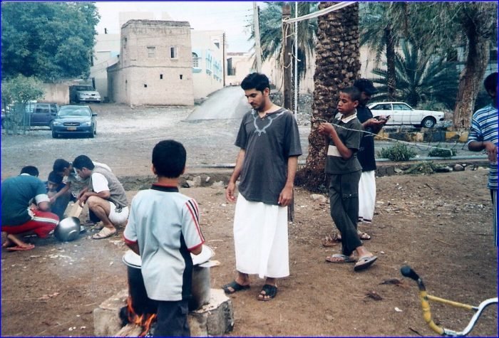 غداء جماعي لأهالي بلدة العارض
